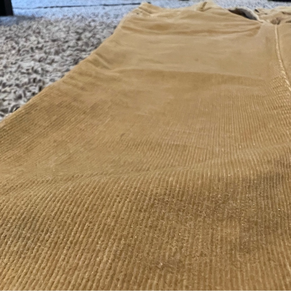 Universal threat corduroy pants